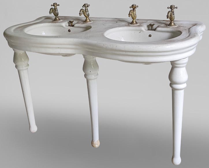 Lavabo sur pied à double vasque en faïence-0