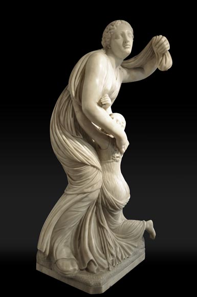 "Niobé", statue en albâtre d'après l'original grec-3