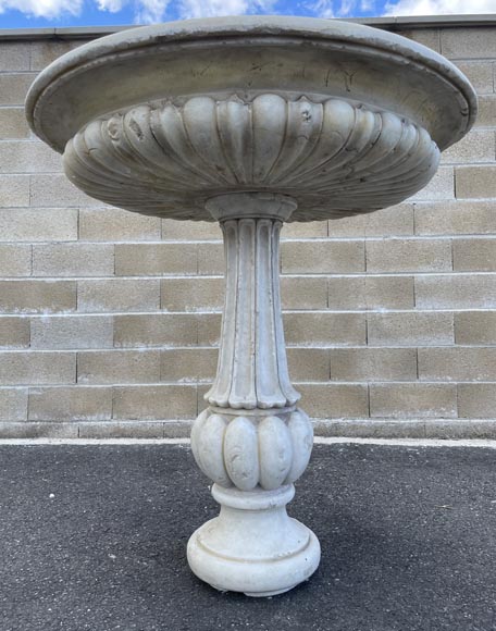 Petite fontaine en marbre de Carrare-4