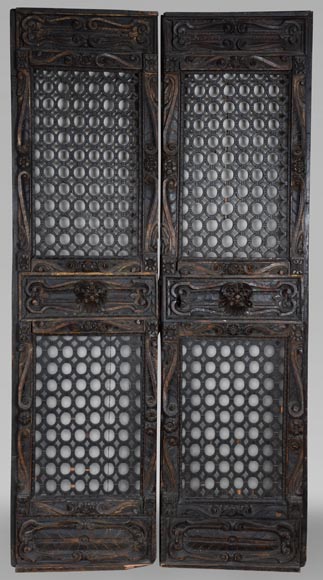 Double porte espagnole du XVIIe siècle en bois fruitier-0