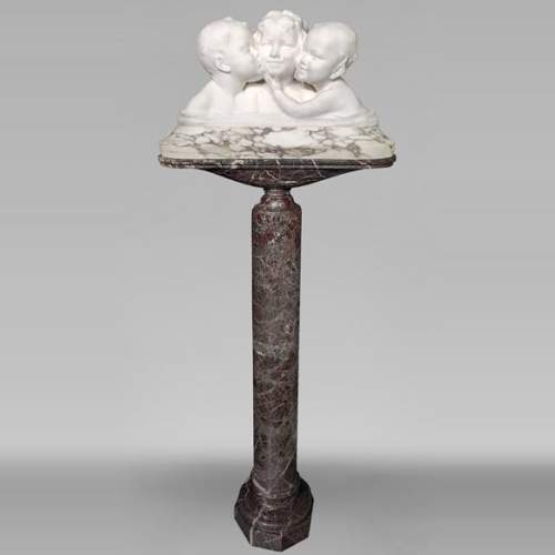 Affortunato GORI, Sculpture en marbre de Carrare représentant trois bustes d'enfants sur colonne d'origine