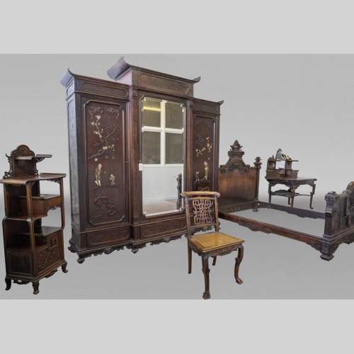Gabriel VIARDOT, ensemble de mobilier japonisant pour chambre à coucher