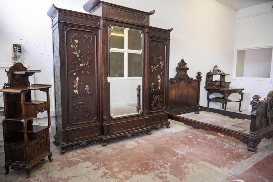 Gabriel VIARDOT, ensemble de mobilier japonisant pour chambre à coucher-5