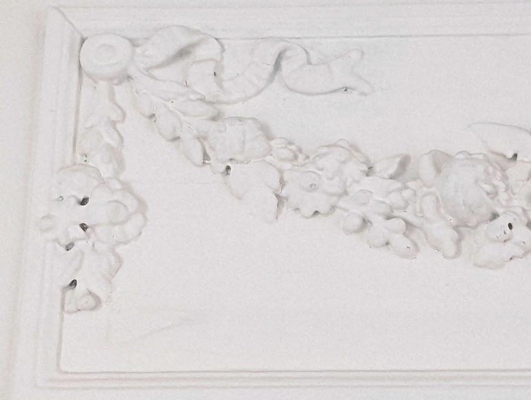 Trumeau de style Louis XVI à décor de panier fleuri-2