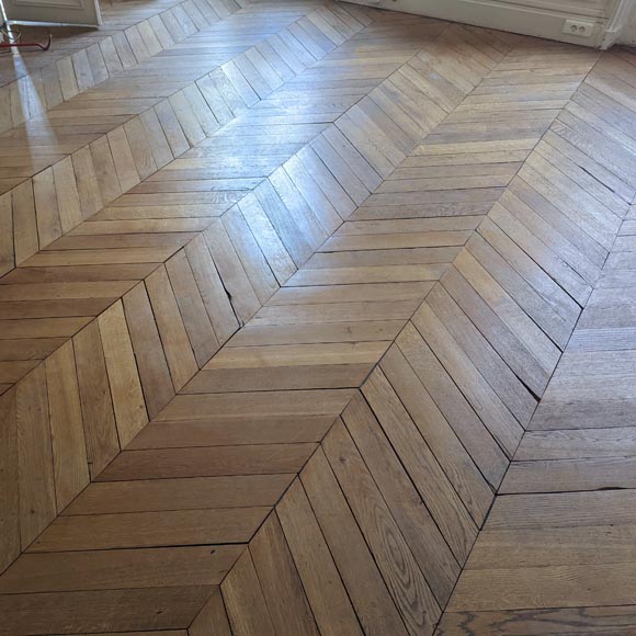 Lot de 34 m² de parquet ancien Point de Hongrie-0