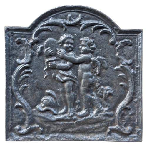 Plaque de cheminée aux putti