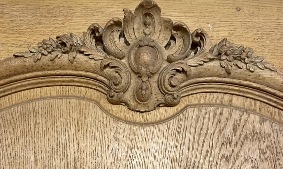 Boiseries en chêne de style Louis XV-1