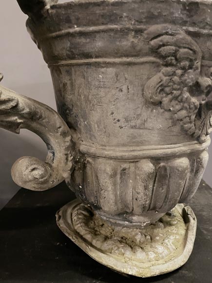 Vase en plomb de style baroque anglais, Fonderie Bulbeck, XIXe siècle-8