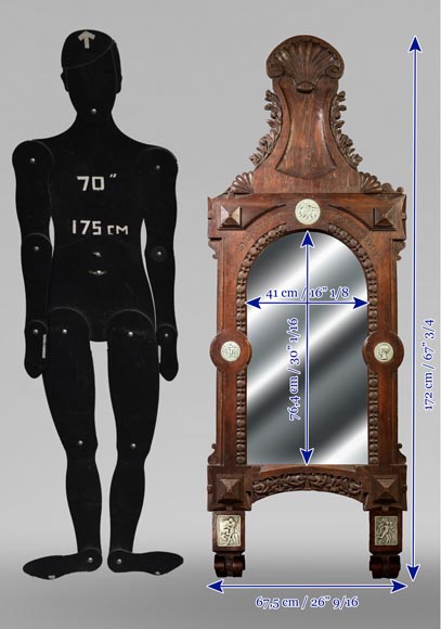 DECK Théodore, miroir monumental en chêne orné de médaillons en faïence verte-20