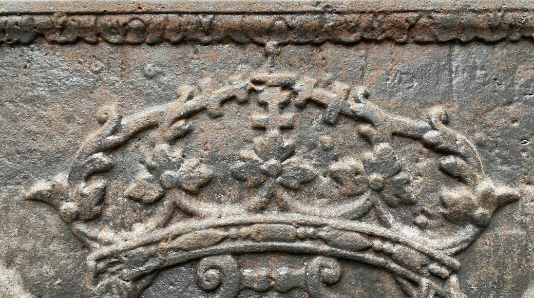 Plaque de cheminée aux armes de Léopold Ier, duc de Lorraine et de Bar-4