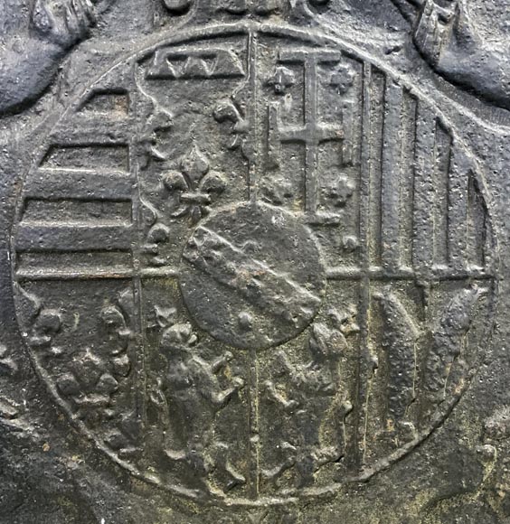 Plaque de cheminée aux armes du duc de Lorraine et de Bar de Léopold Ier-2