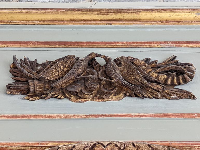 Trumeau d’époque Transition en bois sculpté au couple d’oiseaux-2