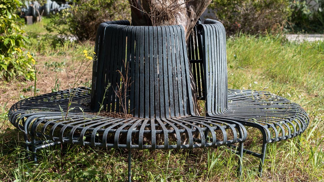 Banc circulaire de pourtour d'arbre-0