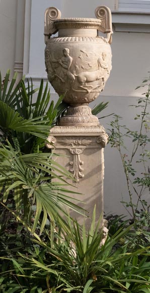 Grand vase de style grec en terre cuite-1