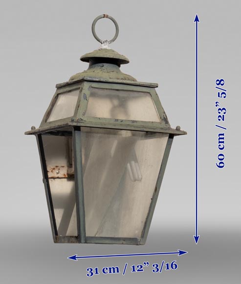 Lot de lanternes simples et leurs potences en fer-4