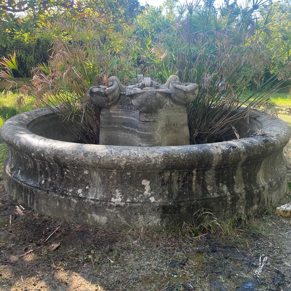 Centre de fontaine modèle 