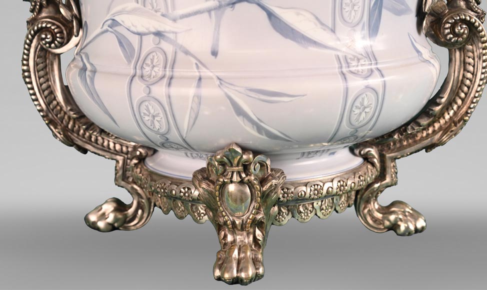 Le vase d’Opaline, la magie de BACCARAT au XIXe siècle-9