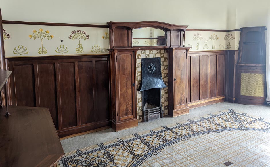 Boiserie de style Art Nouveau en acajou avec cheminée-1