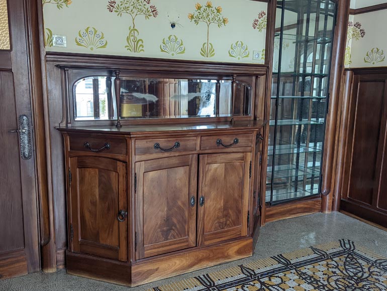 Boiserie de style Art Nouveau en acajou avec cheminée-12