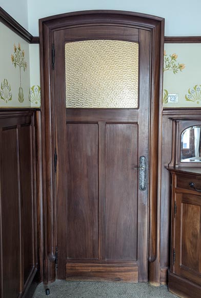 Boiserie de style Art Nouveau en acajou avec cheminée-17