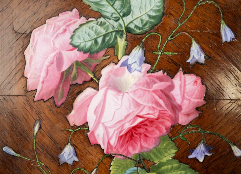 De roses et de campanules, le précieux panneau en marqueterie de porcelaine de Julien-Nicolas RIVART-3