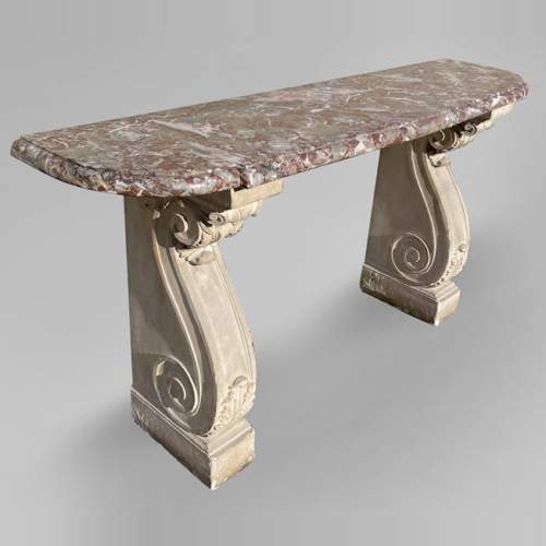 Console en marbre Rouge Royal et pieds en pierre