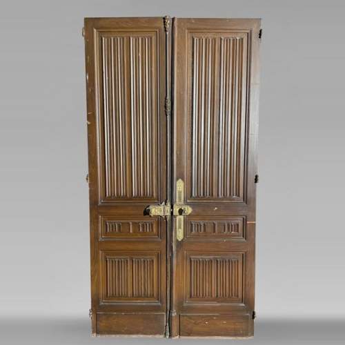 Double porte en chêne à décor de pli de serviette