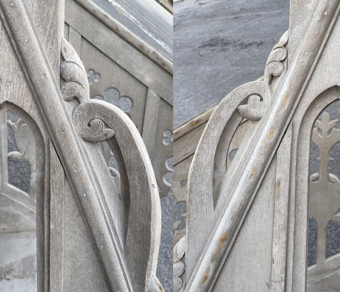Paire d’escaliers de chaire d’église en chêne sculpté, de style néogothique Paire d’escaliers de chaire d’église en chêne sculpté, de style néogothique-4