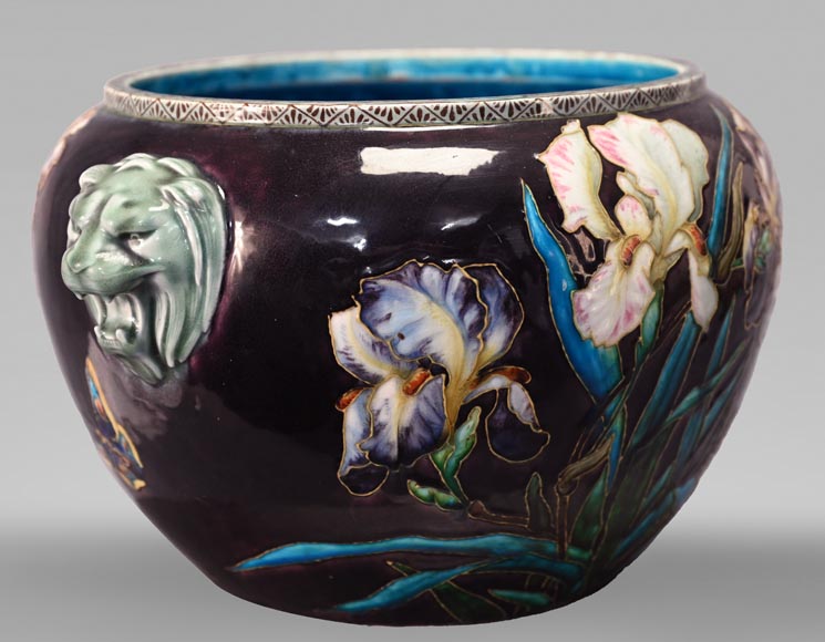 Théodore Deck, Vase aux fleurs et aux papillons, v. 1880-2