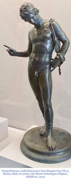 Horloger parisien, Pendule au « Narcisse » de Pompéi, fin du XIXe siècle Horloger parisien, Pendule au « Narcisse » de Pompéi, fin du XIXe siècle-16