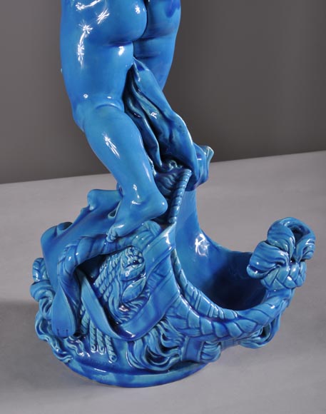 Joseph CHERET (1838 - 1894) pour la Manufacture de Sèvres "Putto et masques de théâtre grec" Vide poche en faïence vernisée bleue-7