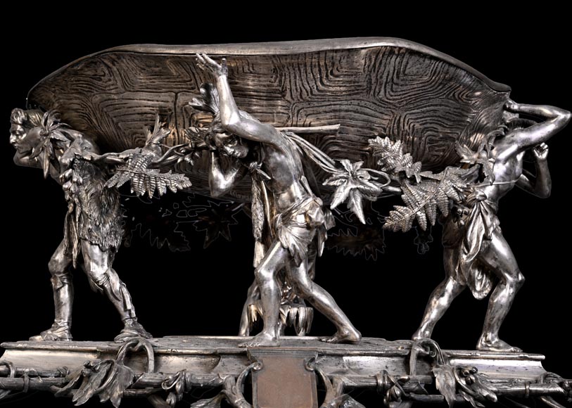 CAILAR, BAYARD et CIE – Surtout de table aux Indiens d'Amérique CAILAR, BAYARD et CIE – Surtout de table aux Indiens d'Amérique-2