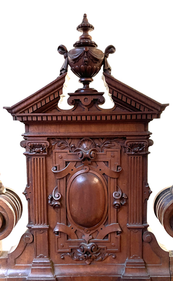 Jean-Paul MAZAROZ (1823-1900), lit à baldaquin néo-Renaissance en noyer sculpté-4