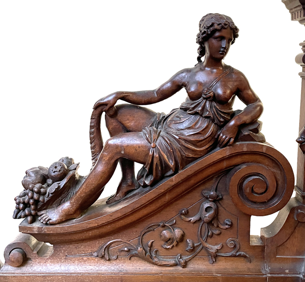 Jean-Paul MAZAROZ (1823-1900), lit à baldaquin néo-Renaissance en noyer sculpté-5