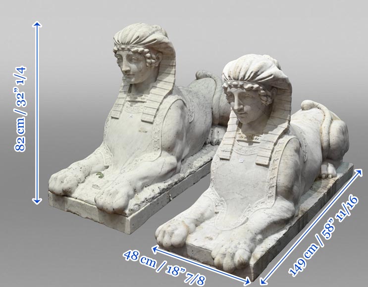 Paire de sphinges en marbre de Carrare sculpté-15