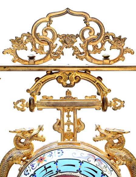 ESCALIER DE CRISTAL (d'après), pendule japonisante dite « Gong » en bronze doré et émail, aux éléphants et dragons-5