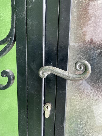 Porte d’extérieur en fonte de fer et verre-4