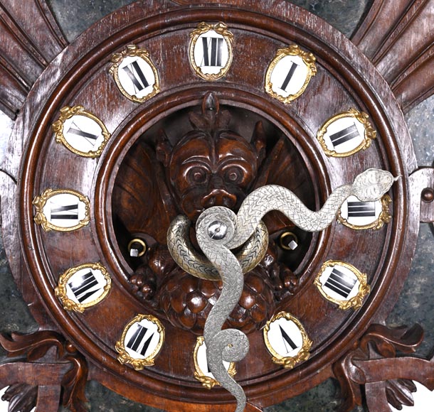 Pendule japonisante en bois sculpté et pierre semi-dure – XIXème siècle-2