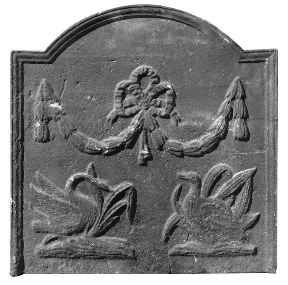 Plaque de cheminée en fonte aux oiseaux d'eaux-0
