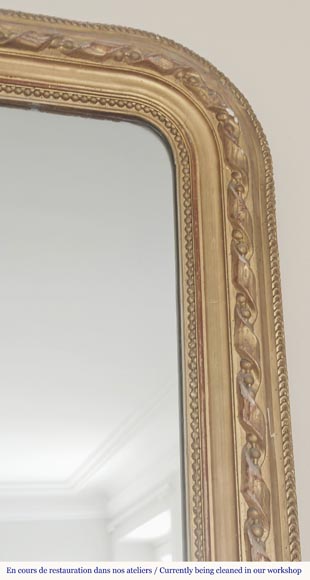 Trumeau doré de style Louis XVI à décor de ruban et perlé Trumeau doré de style Louis XVI à décor de ruban et perlé-2