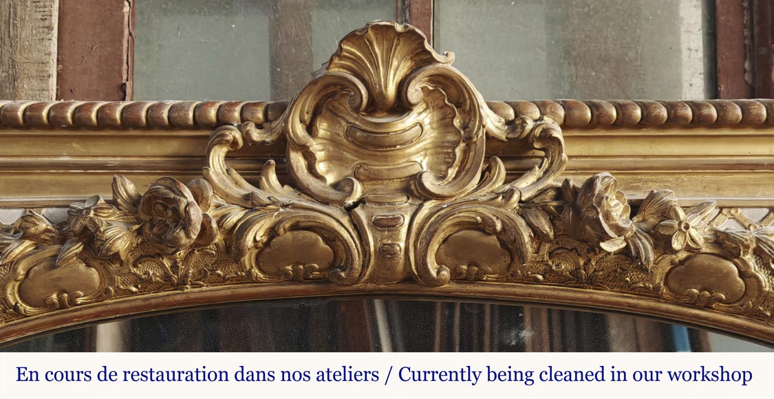 Trumeau doré de style Régence richement décoré Trumeau doré de style Régence richement décoré-1