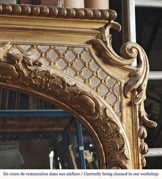 Trumeau doré de style Régence richement décoré Trumeau doré de style Régence richement décoré-3