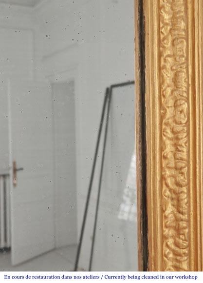 Trumeau de style Louis XVI rehaussé de peinture doré Trumeau de style Louis XVI rehaussé de peinture doré-4