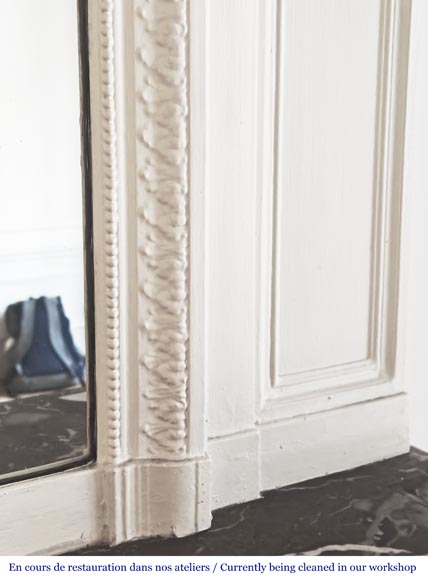 Trumeau de style Louis XVI décoré d'une frise de fleur-5