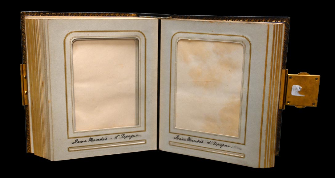 Julien-Nicolas RIVART (1802-1867) – Album photo à décor de marqueterie de porcelaine sur cuir Julien-Nicolas RIVART (1802-1867) – Album photo à décor de marqueterie de porcelaine sur cuir-7