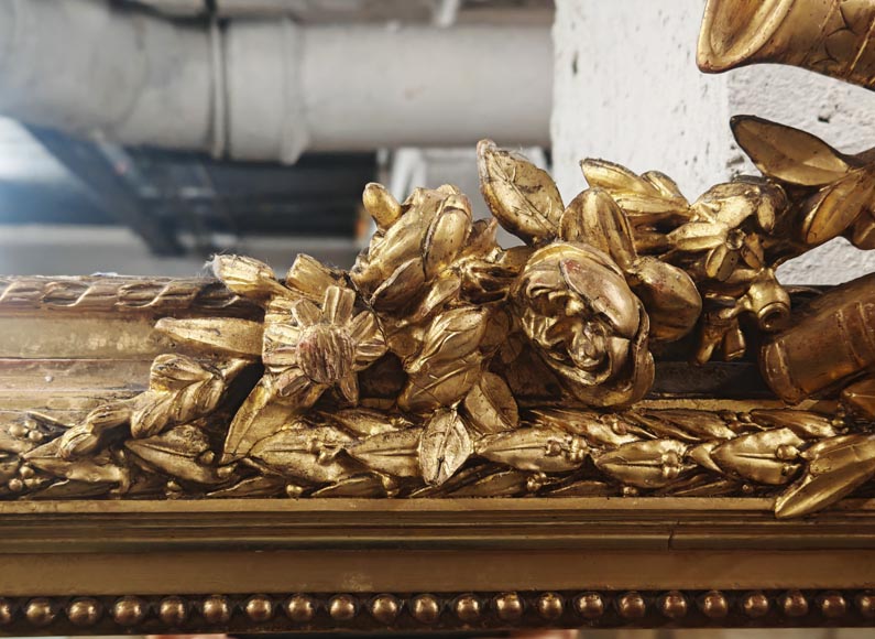 Trumeau doré de style Louis XVI aux instruments de musique Trumeau doré de style Louis XVI aux instruments de musique-3