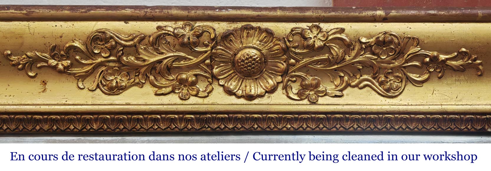 Petit trumeau d'époque Louis Philippe doré, richement décoré-1