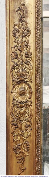 Petit trumeau d'époque Louis Philippe doré, richement décoré-2