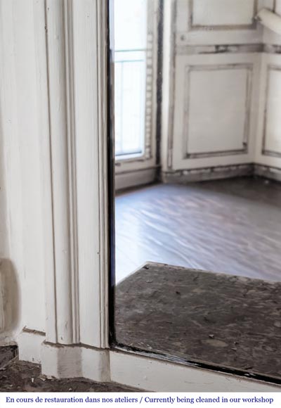 Trumeau de style Louis XVI décoré d'une guirlande florale-3