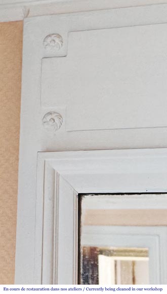 Trumeau de style Louis XVI mouluré-1